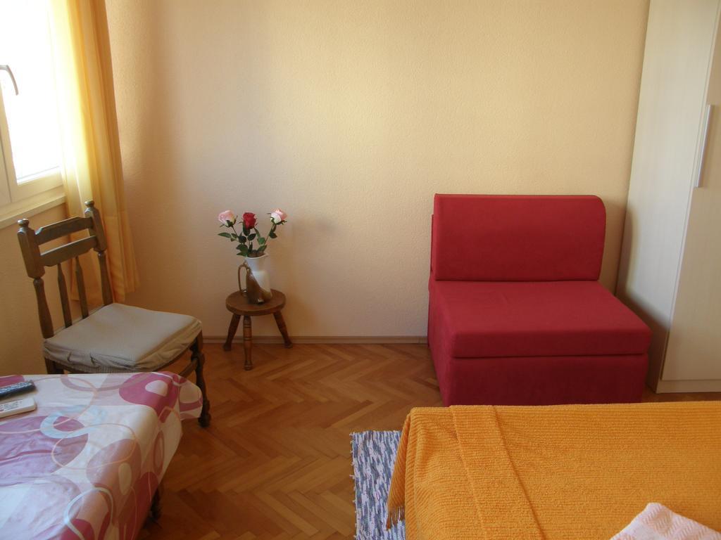 Neva Rooms Split Exterior photo